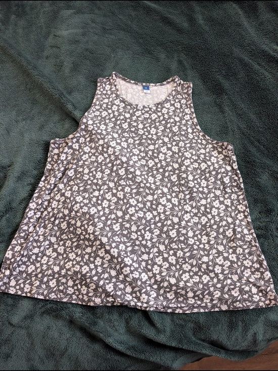 Old Navy Tops - Women’s Floral Tank Top